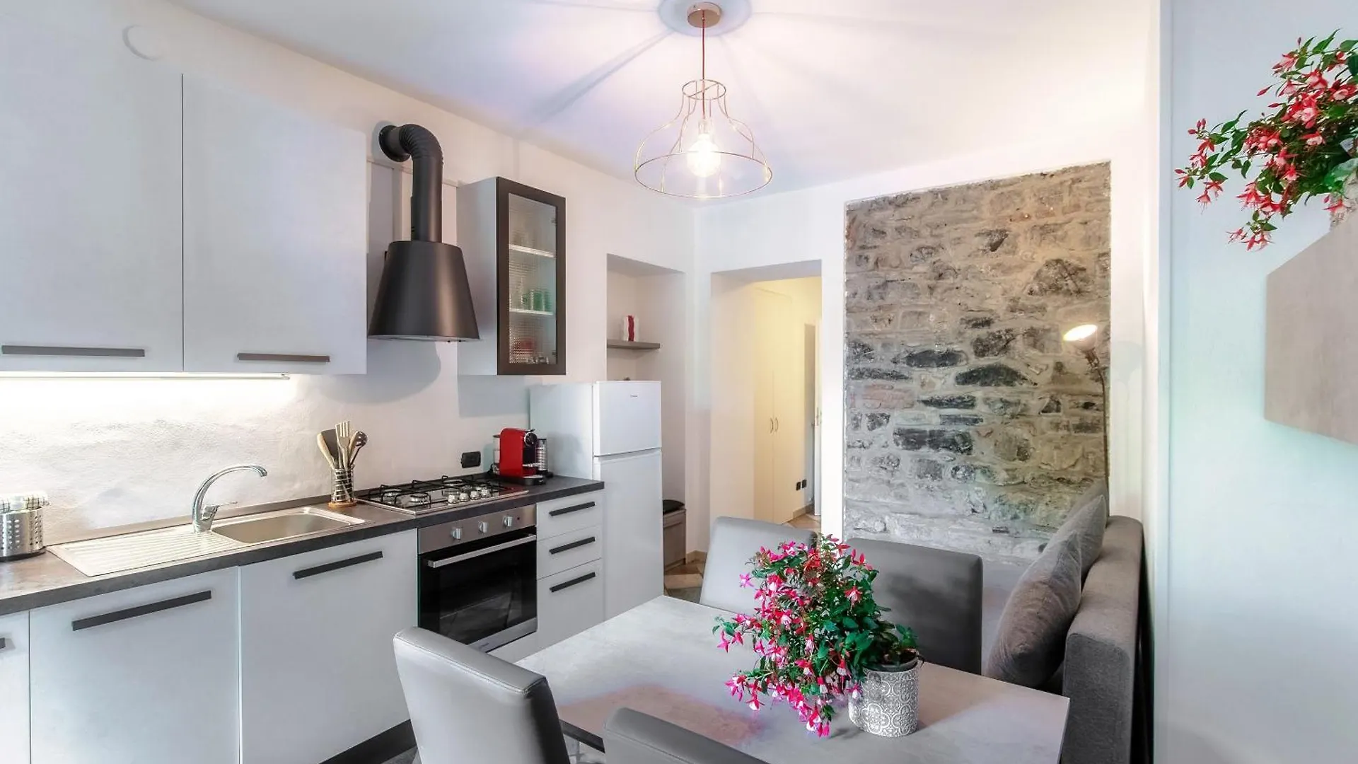Suite Annalisa - Downtown Como location